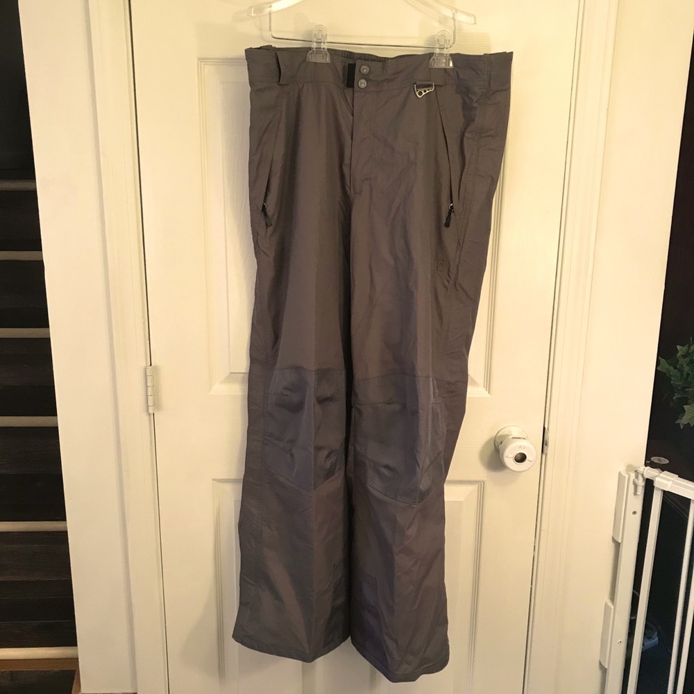 NWOT Alpine Design Size L Ski/ Snowboard  Pants!